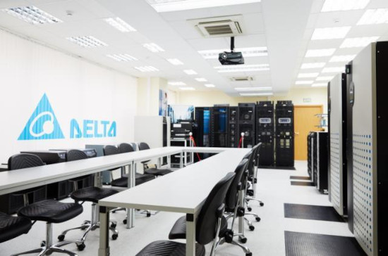 Семинар «Программирование контроллеров Delta AS300 и создание проектов для сенсорных панелей оператора Delta DOP-100»